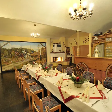 Wenzels Hof Ξενοδοχείο Zwethau