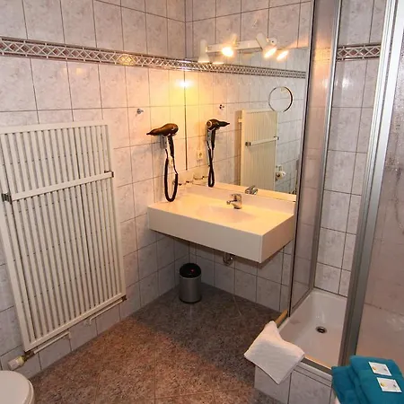 Wenzels Hof 3*