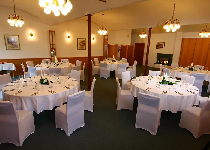 Wenzels Hof Szálloda 3*