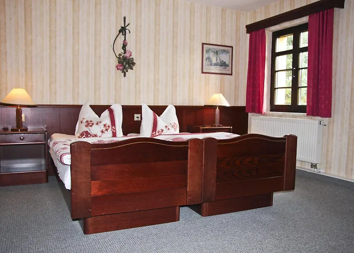 Wenzels Hof Szálloda 3*